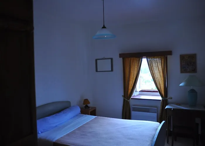 Holiday home Maison Vedrines Saint Loup Cantal *